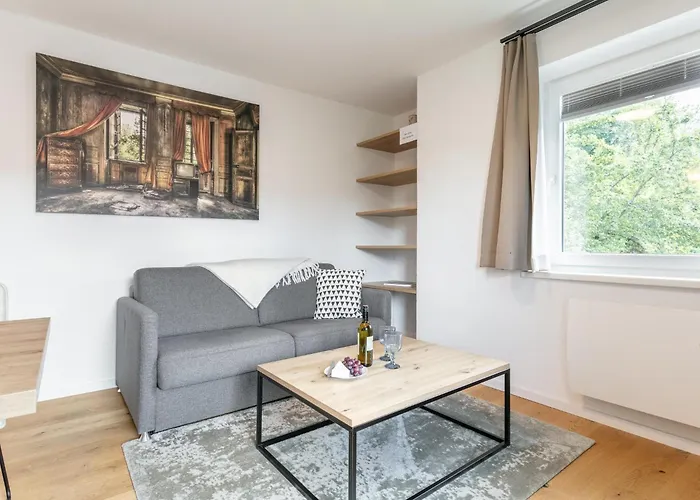 아파트 Eden Kleinbichl 7 *